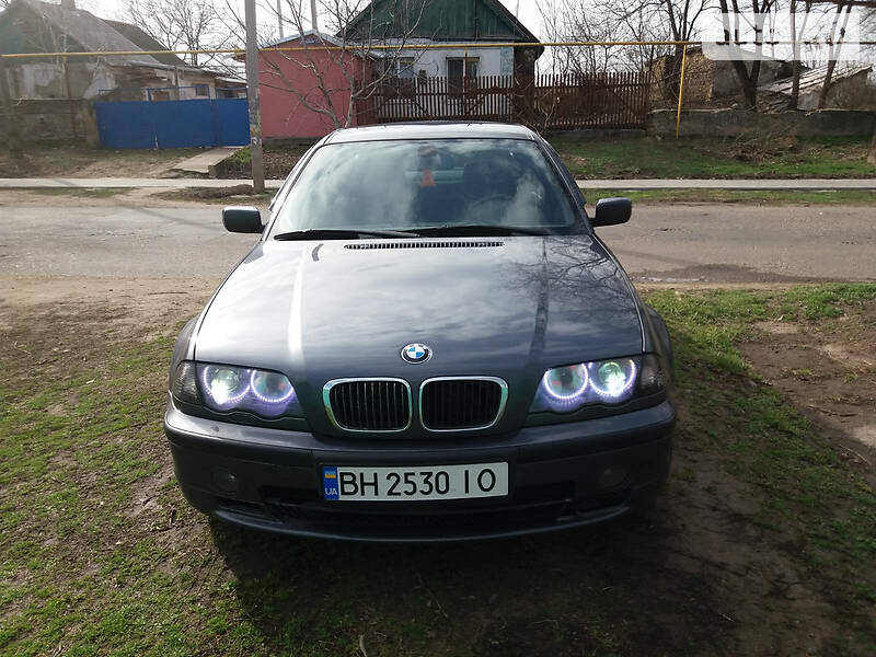 Седан BMW 3 Series 2000 в Чорноморську