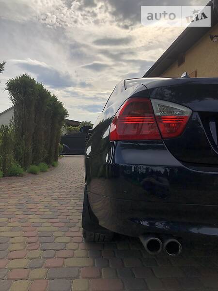 Седан BMW 3 Series 2008 в Львові