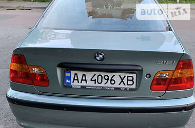 Седан BMW 3 Series 2003 в Киеве