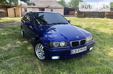 Седан BMW 3 Series 1998 в Чернигове