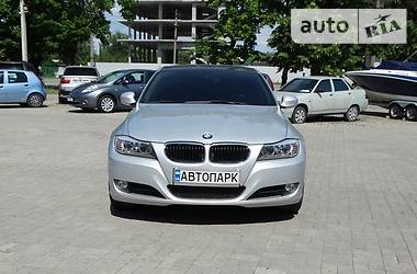 Седан BMW 3 Series 2010 в 