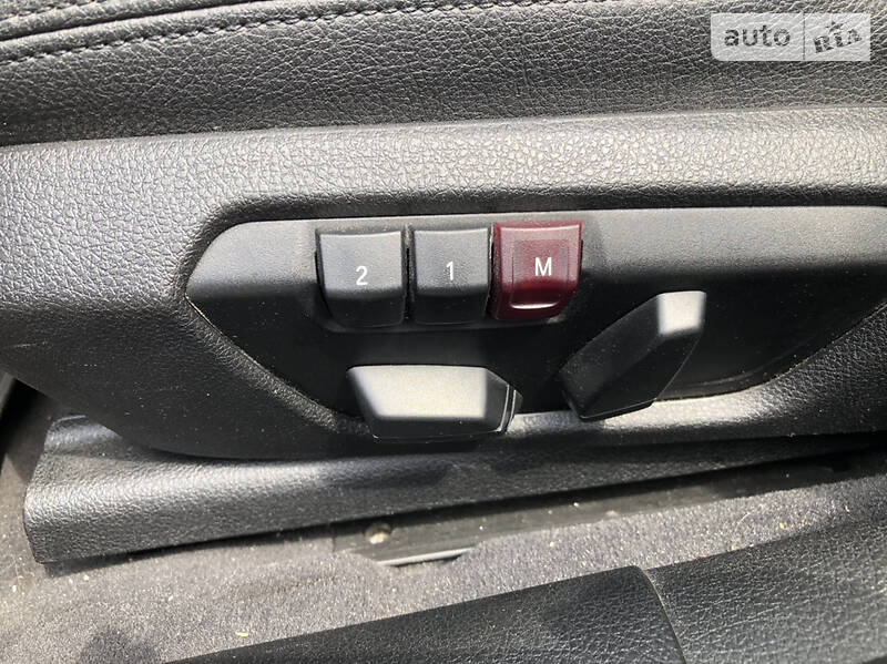 Седан BMW 3 Series 2012 в Києві