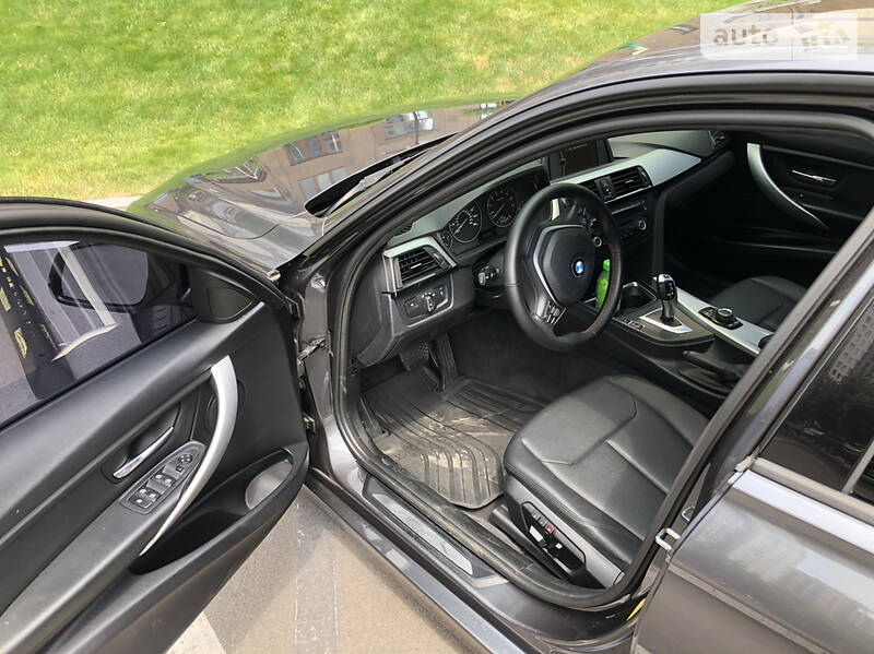 Седан BMW 3 Series 2012 в Києві