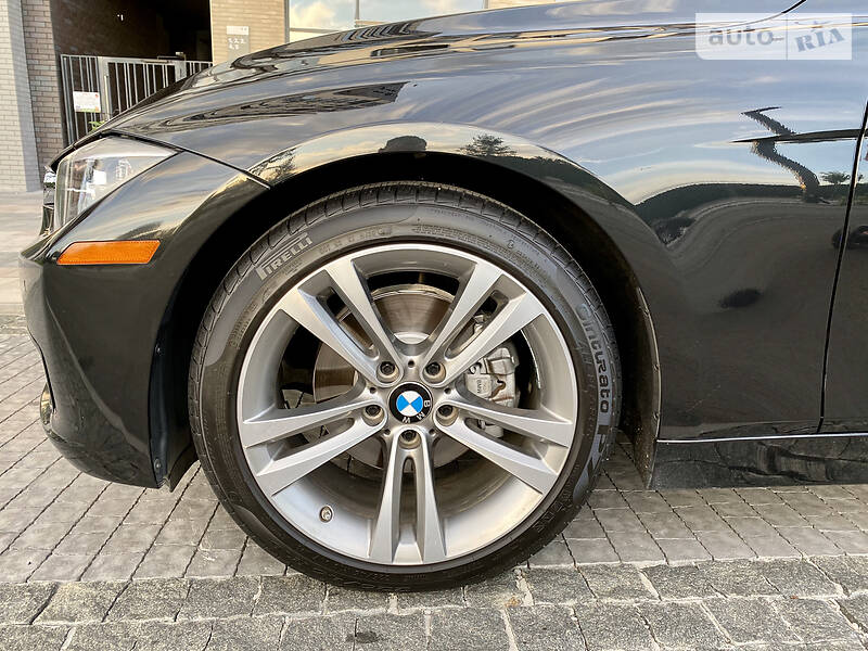 Седан BMW 3 Series 2014 в Києві