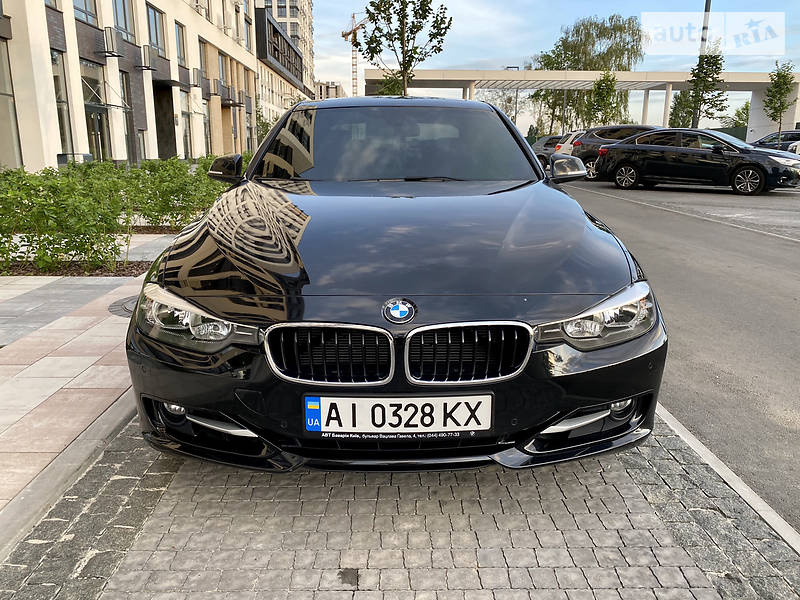 Седан BMW 3 Series 2014 в Києві