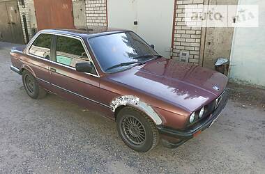 Седан BMW 3 Series 1984 в Кременчуге