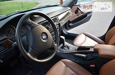 Седан BMW 3 Series 2011 в Киеве