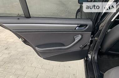Седан BMW 3 Series 2004 в 