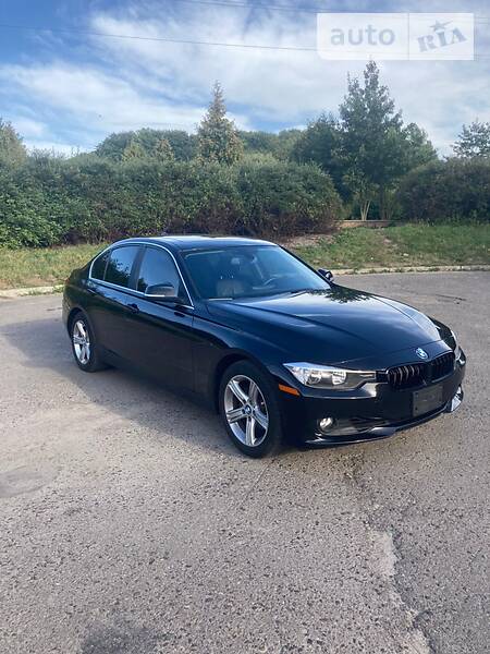 Седан BMW 3 Series 2014 в Львові