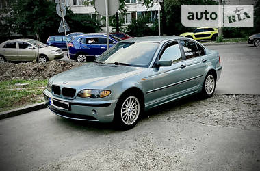 Седан BMW 3 Series 2001 в Киеве