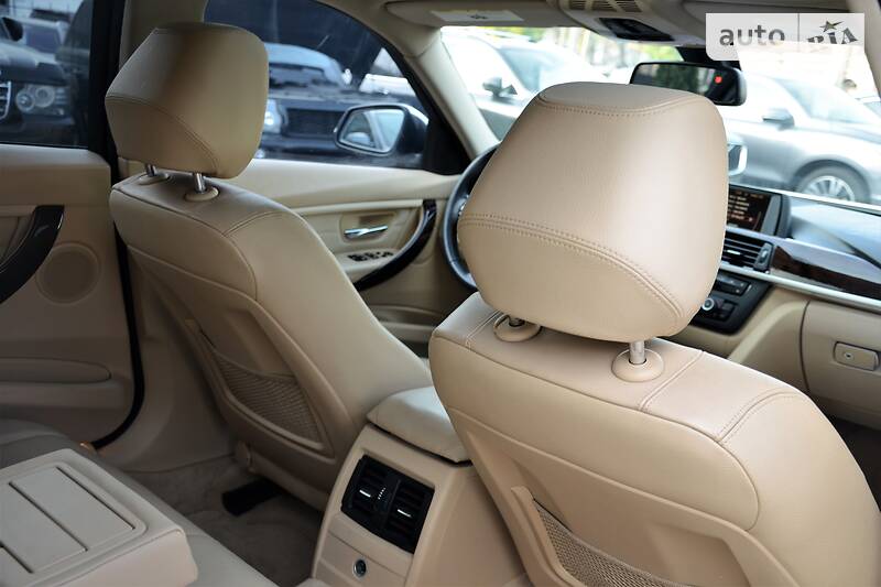 Седан BMW 3 Series 2014 в Киеве