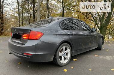 Седан BMW 3 Series 2013 в Ивано-Франковске