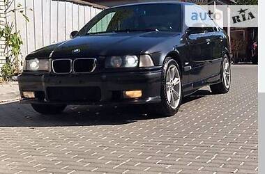 Седан BMW 3 Series 1997 в Киеве