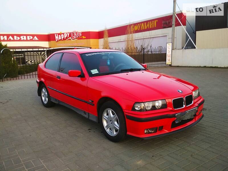 Хэтчбек BMW 3 Series 1994 в Мелитополе