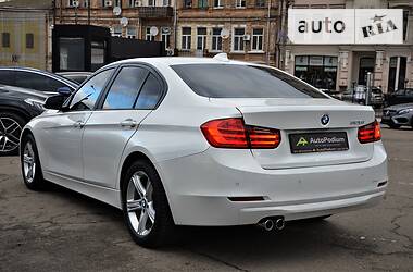 Седан BMW 3 Series 2014 в Киеве