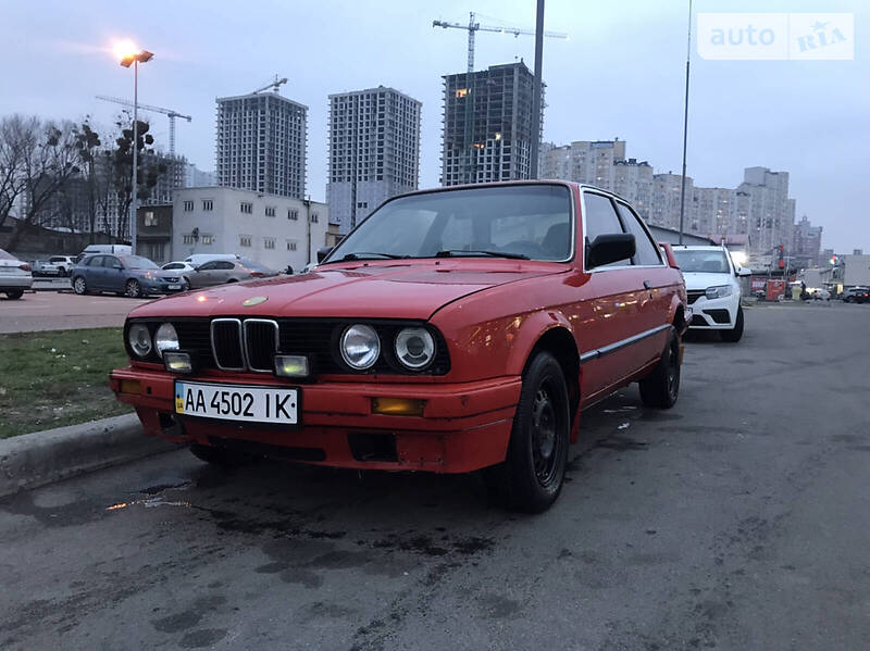 Купе BMW 3 Series 1985 в Киеве