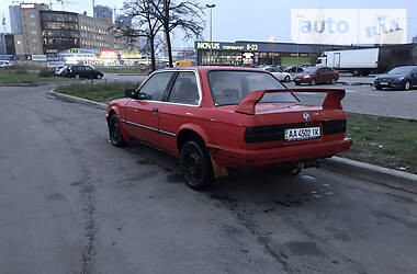 Купе BMW 3 Series 1985 в Киеве