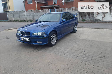 Седан BMW 3 Series 1996 в Вінниці