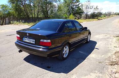 Седан BMW 3 Series 1997 в Білгороді-Дністровському