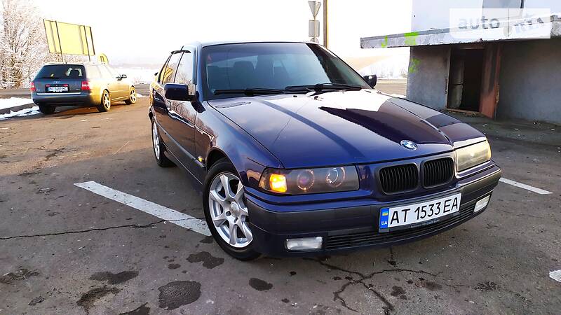 Седан BMW 3 Series 1997 в Дрогобыче