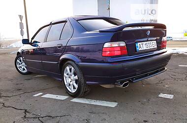 Седан BMW 3 Series 1997 в Дрогобичі