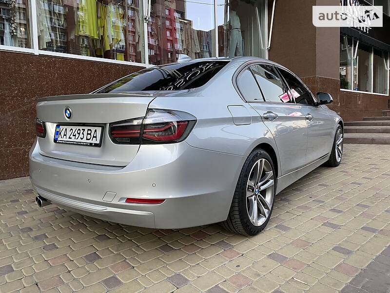 Седан BMW 3 Series 2013 в Києві