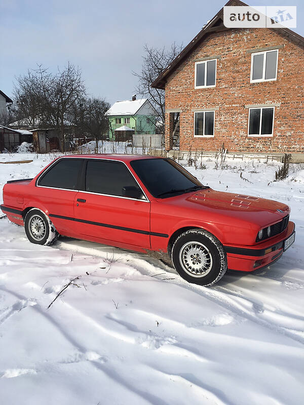 Купе BMW 3 Series 1989 в Хмельницькому