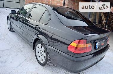 Седан BMW 3 Series 2001 в Черновцах