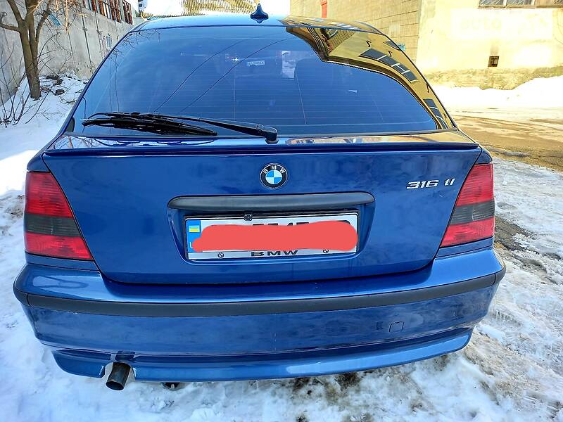 Хетчбек BMW 3 Series 2001 в Вінниці