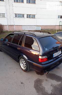 Універсал BMW 3 Series 1999 в Києві