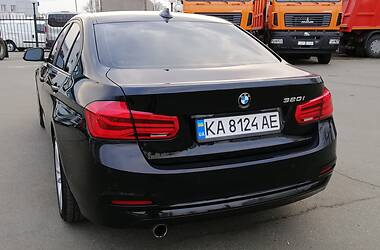 Седан BMW 3 Series 2017 в Киеве