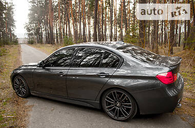 Седан BMW 3 Series 2014 в 