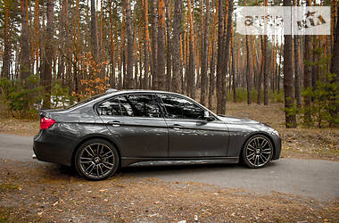 Седан BMW 3 Series 2014 в 