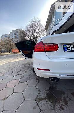 Седан BMW 3 Series 2014 в Одессе