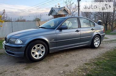 Седан BMW 3 Series 2001 в Снятине