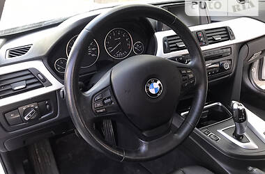 Седан BMW 3 Series 2013 в Львове