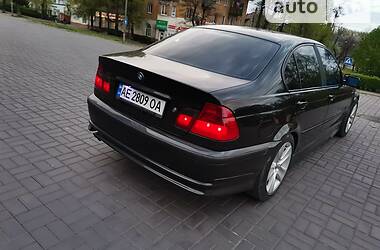 Седан BMW 3 Series 2004 в Каменском