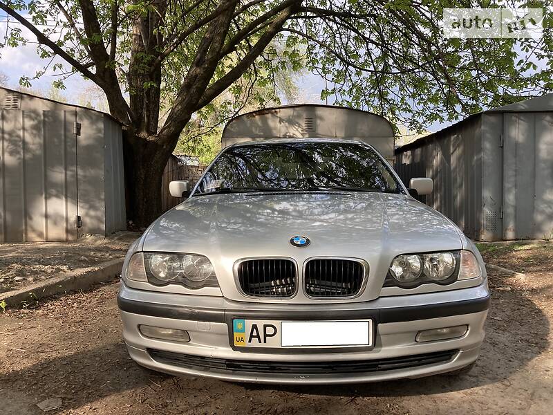 Седан BMW 3 Series 2001 в Запорожье