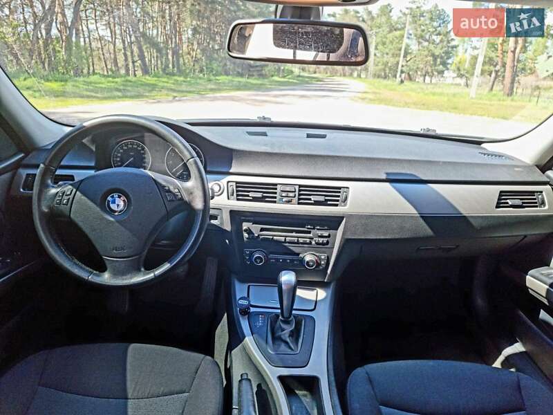 Седан BMW 3 Series 2007 в Черкасах