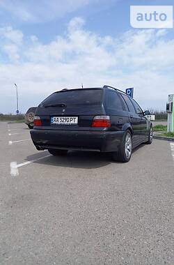 Універсал BMW 3 Series 1999 в Києві