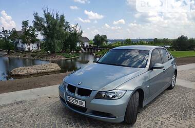 Седан BMW 3 Series 2006 в Дніпрі