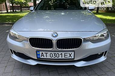 Седан BMW 3 Series 2015 в Калуше