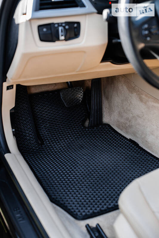 Седан BMW 3 Series 2015 в Городке