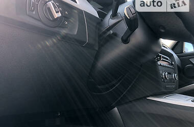 Седан BMW 3 Series 2009 в 
