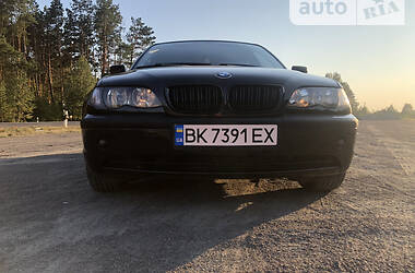 Седан BMW 3 Series 2004 в Сарнах