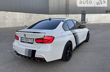 Седан BMW 3 Series 2013 в 
