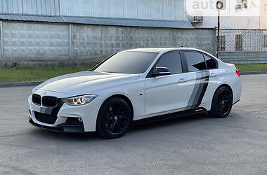 Седан BMW 3 Series 2013 в 
