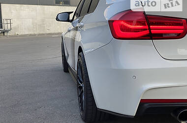 Седан BMW 3 Series 2013 в 
