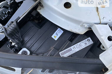 Седан BMW 3 Series 2013 в 
