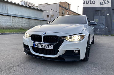 Седан BMW 3 Series 2013 в 